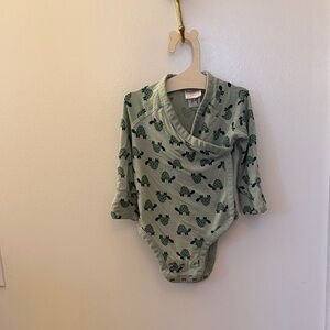 Hanna Andersson Green Turtle Print Kids One Piece